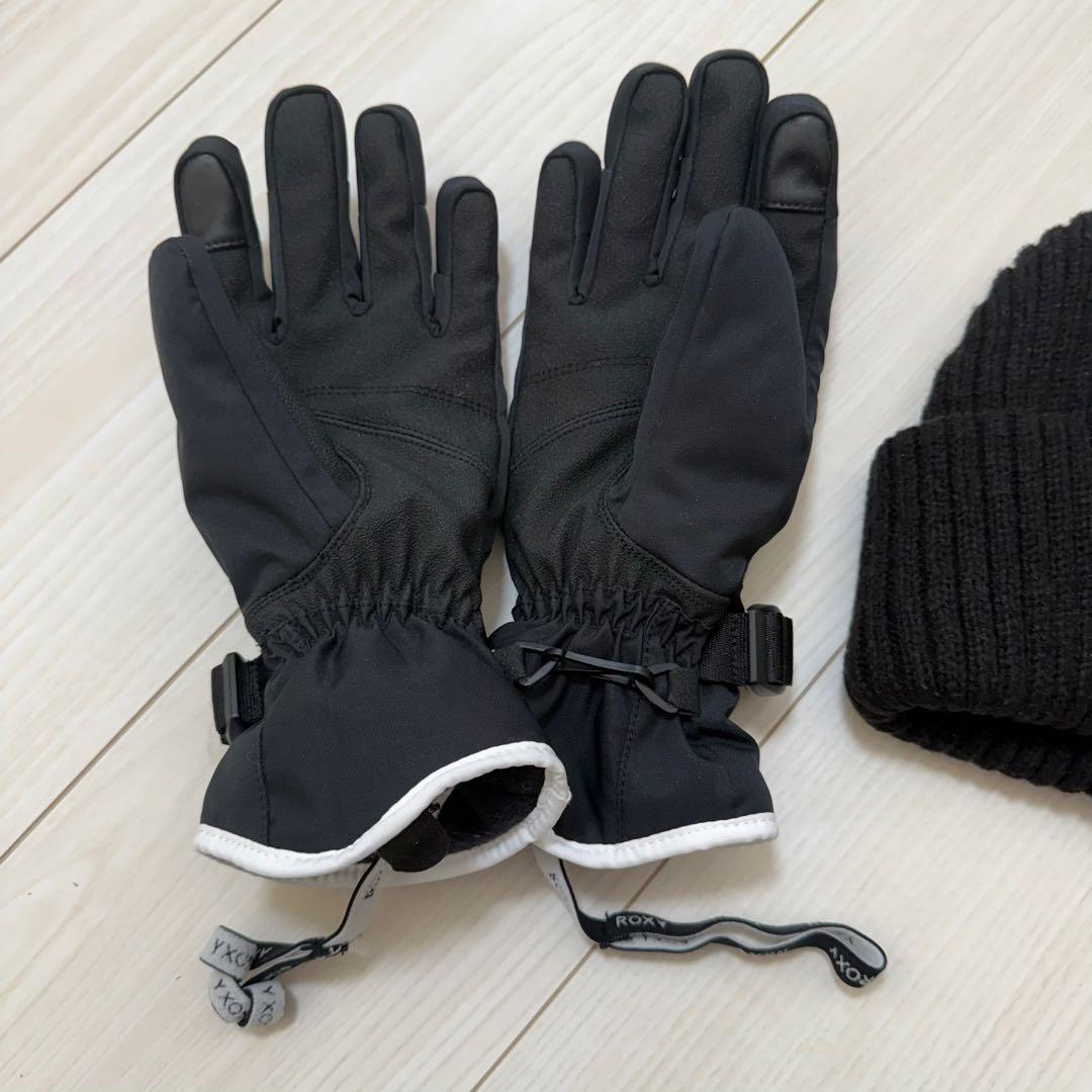 ロキシー　スノボウェア　上下セット　ニット帽　グローブ　セット　スキーウェア