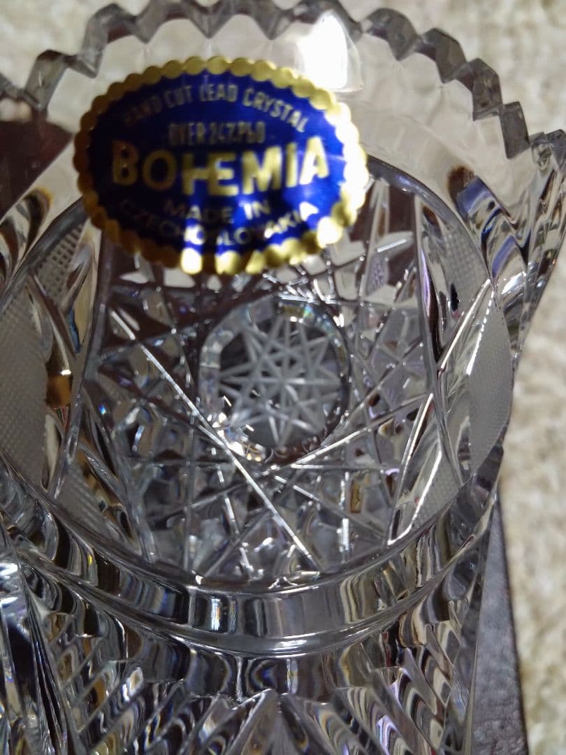 BOHEMIA カットクリスタル花瓶 高さ約25cm