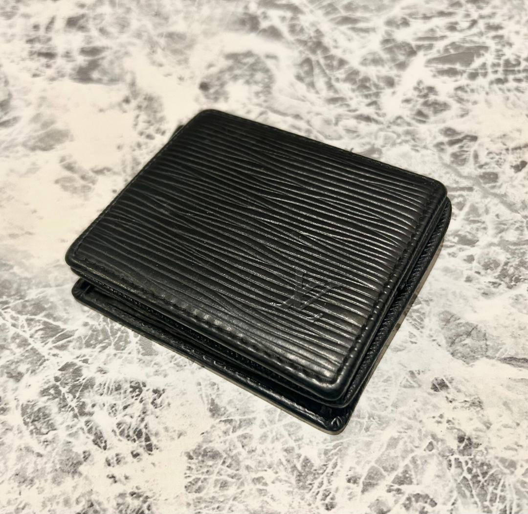 LOUIS VUITTON ルイヴィトンエピ　ケース　小銭入れ　ブラック