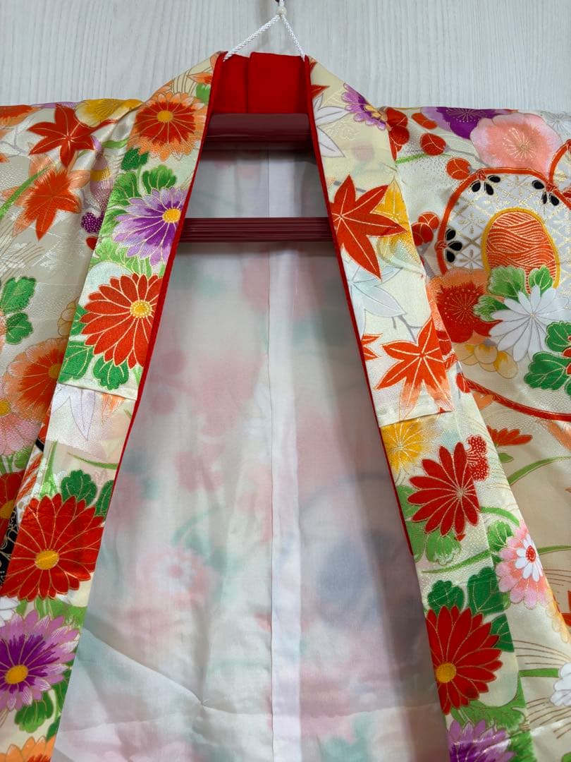七五三用 花柄着物　未使用豪華　赤オレンジベージュ地　旭化成エルタス 旭秀苑創作