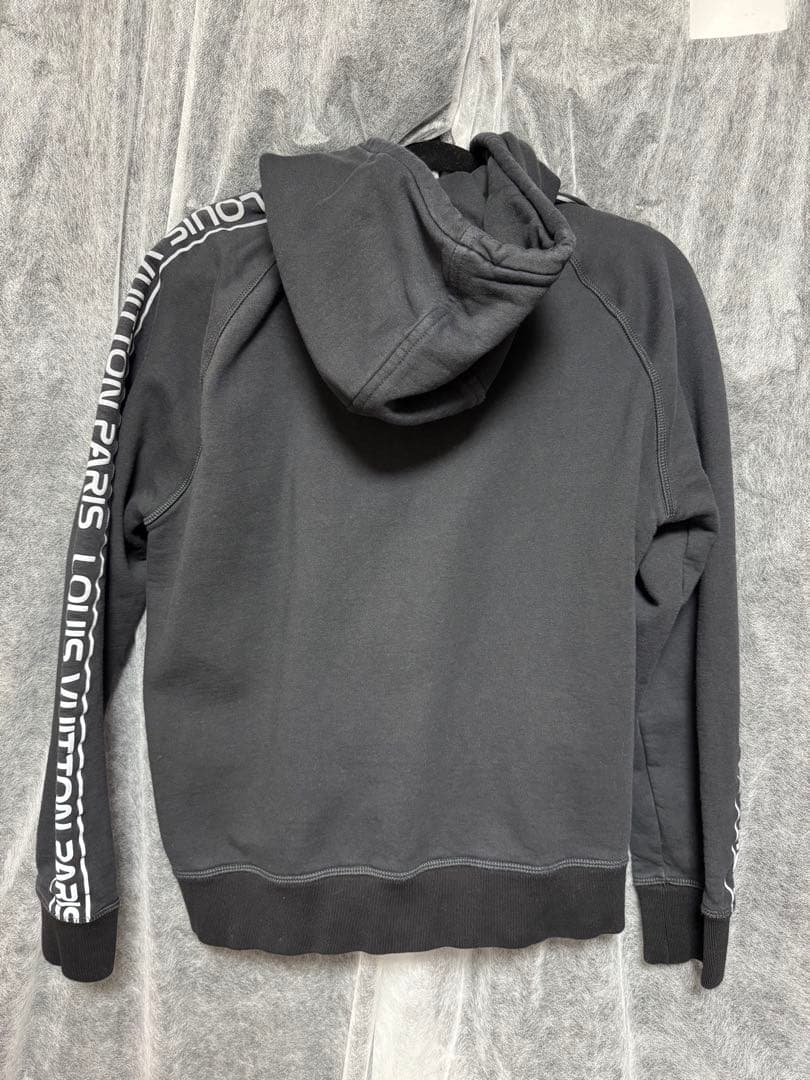 Louis Vuitton パーカー