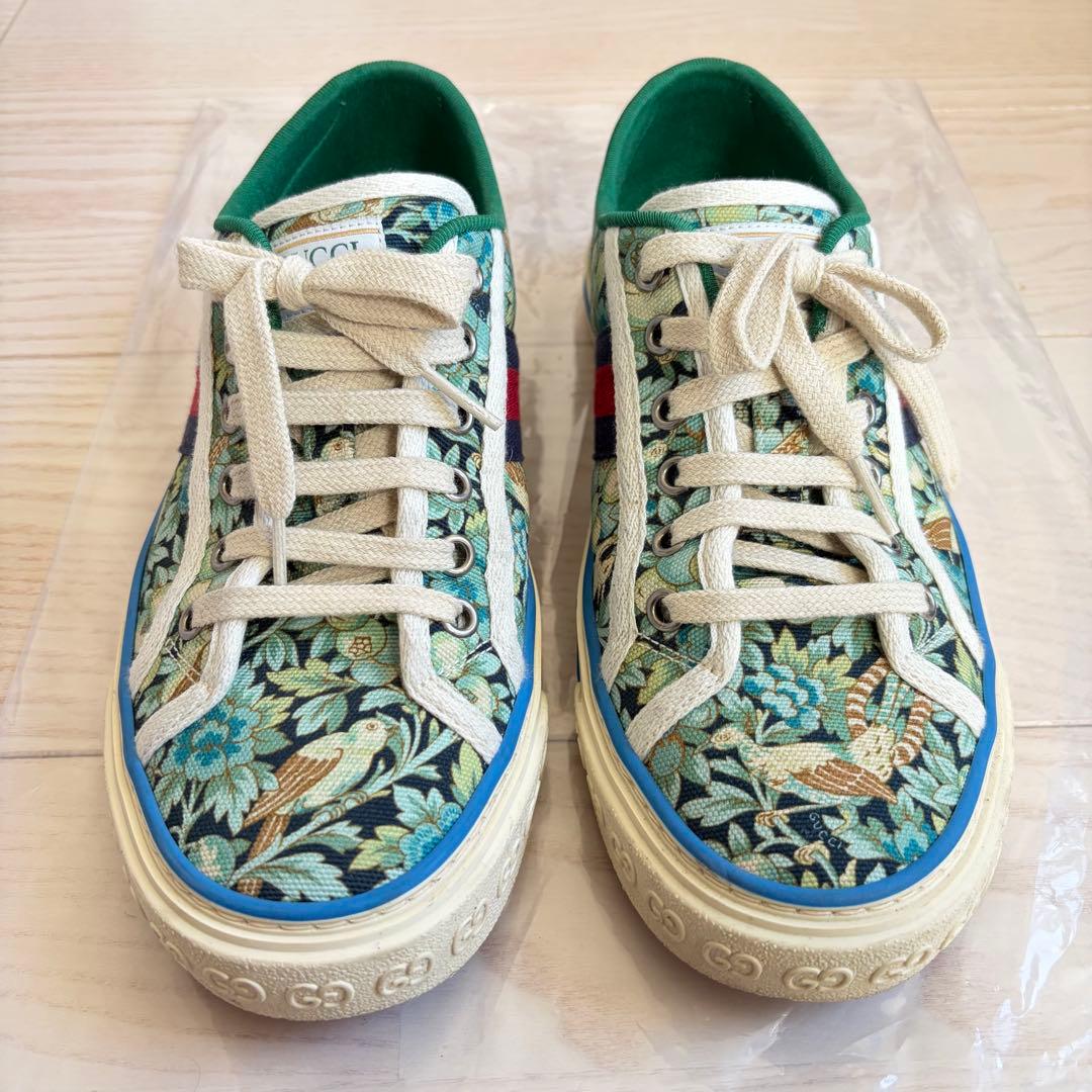 GUCCI 花柄　スニーカー