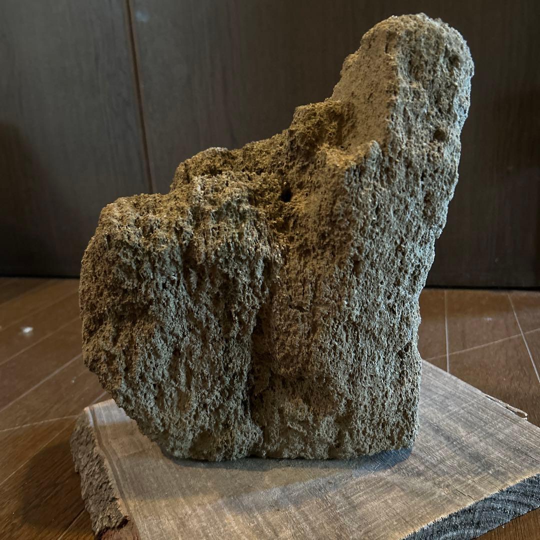 山渓鉢　雲山石　溶岩石　希少　一点モノ　苔　山野草　盆栽　多肉植物　小品盆栽