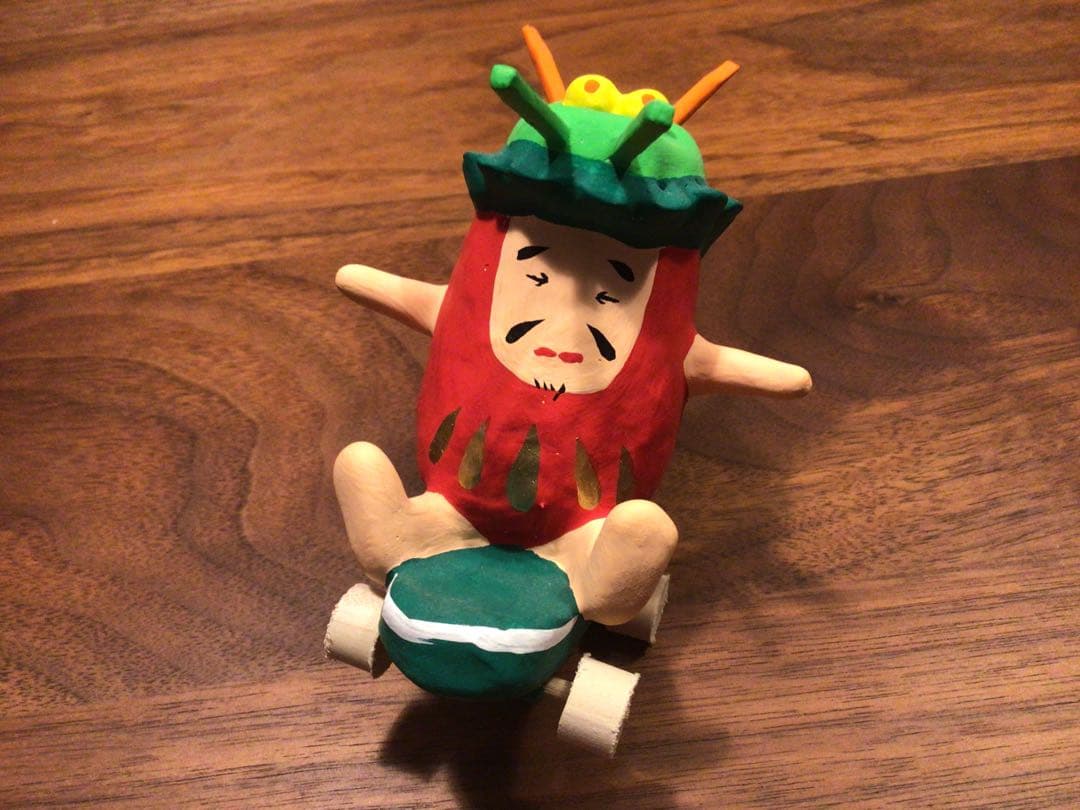 スケボーダルマ　干支　辰　タツ　寿印