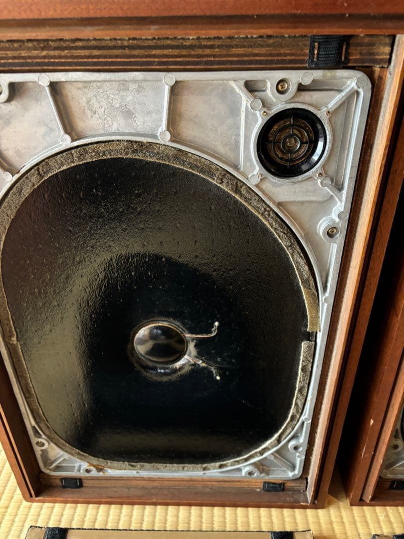 YAMAHA NS-230 ポンせんべい　スピーカー　ヤマハ　ナチュラルサウンド