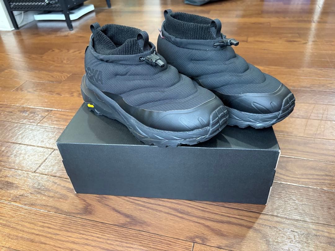 靴 HOKA KAHA 2 FROST MOC GTX