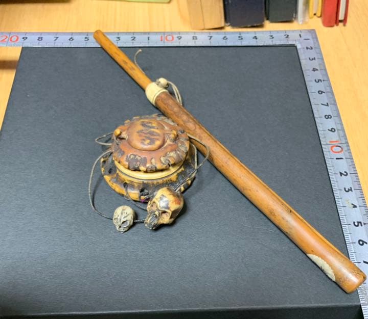 矢立 古物昔の携帯用筆記具 内部に古い墨の残り有竹製アンティーク骨董 の硯墨入れ