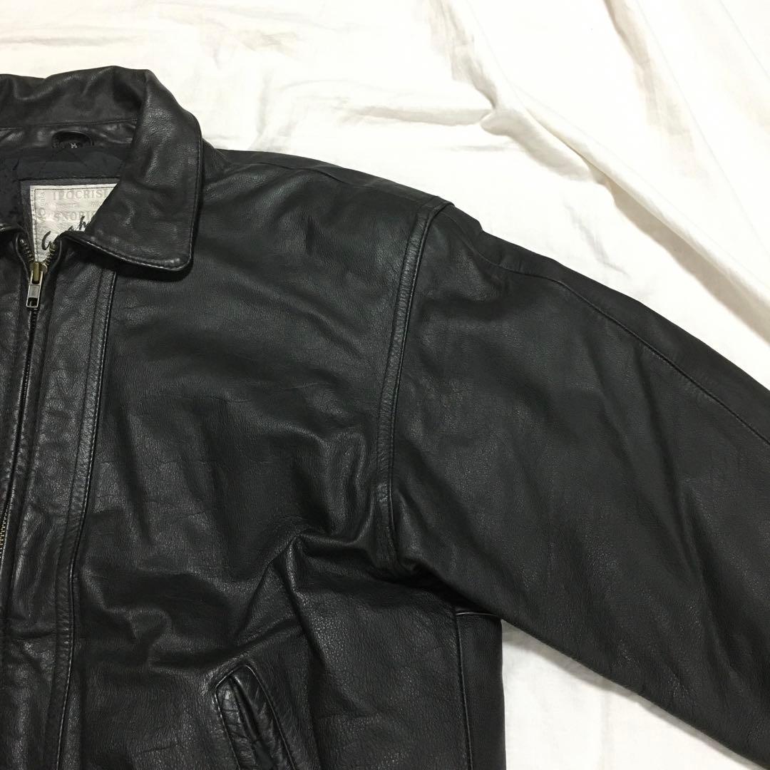 【個性派古着】デザイン革ジャン　牛革　ツヤあり　黒　短丈　ファスナー式　メンズM