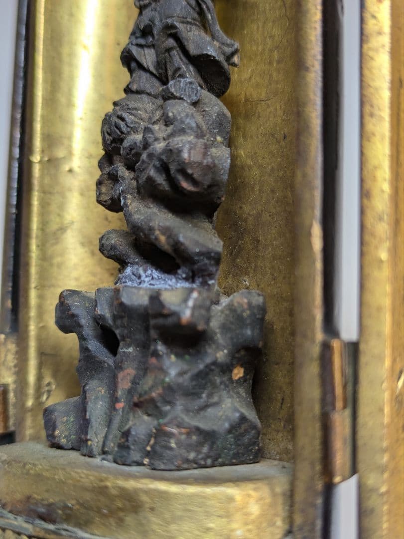 毘沙門天　念持仏　懐中仏　木彫　骨董　江戸時代　厨子　細密彫刻