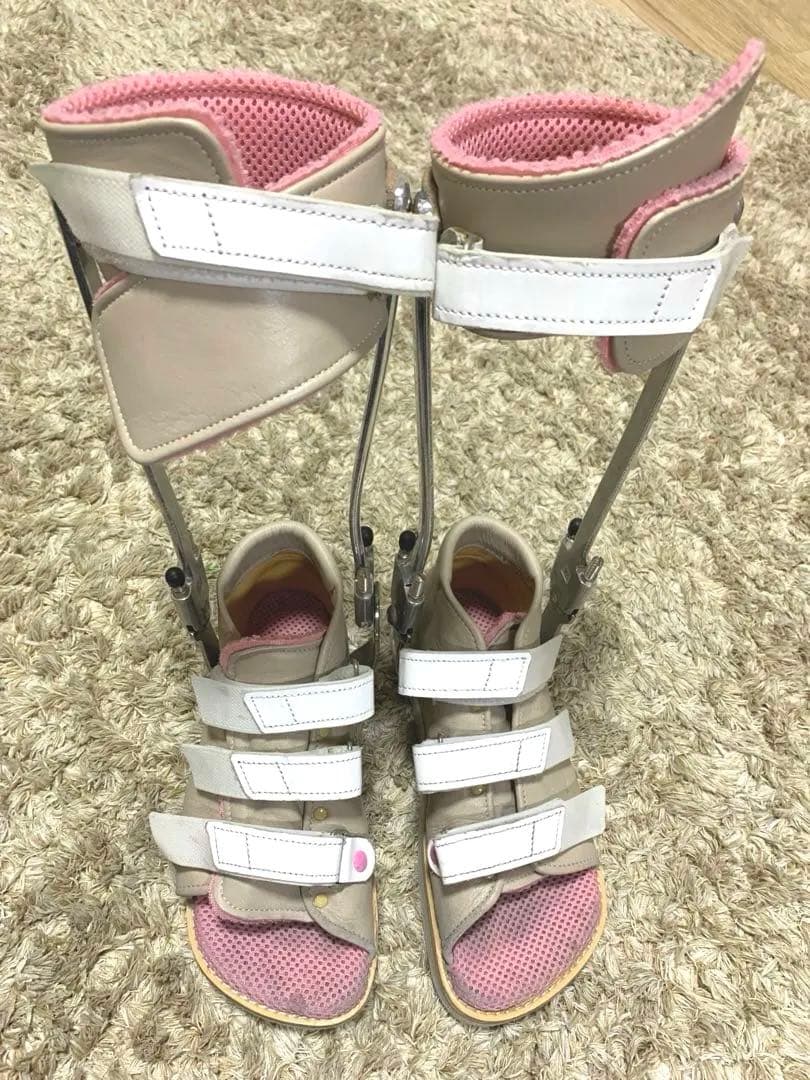 子供用 下肢装具 リハビリ用脚装具 短下肢装具