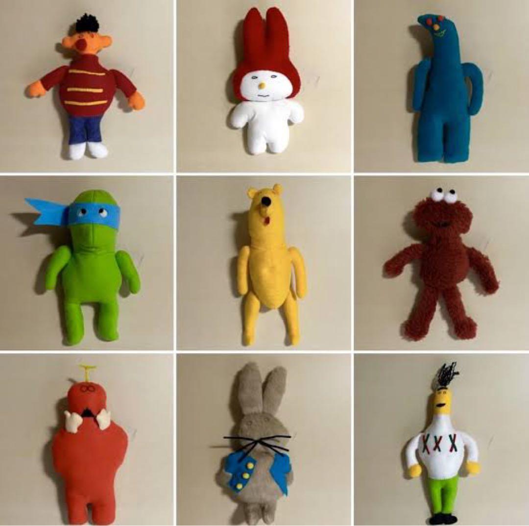 定価20000前後　長谷川有里さん　ピカチュウ ぬいぐるみ