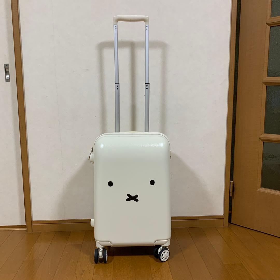 ミッフィーキャリーケース　30L ホワイト