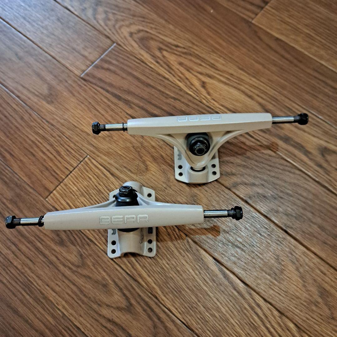 BEAR スケートボードトラック 2個セット ランドヤッツ