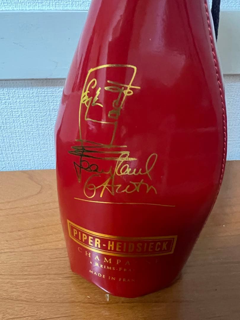 【レア】限定販売品 パイパーエドシック×ゴルチエ 保冷コルセットカバー