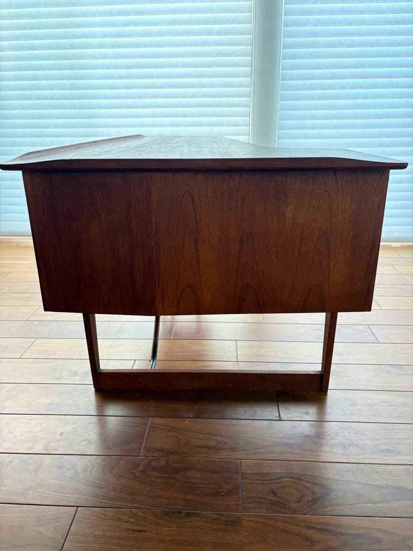 片袖デスク　チーク