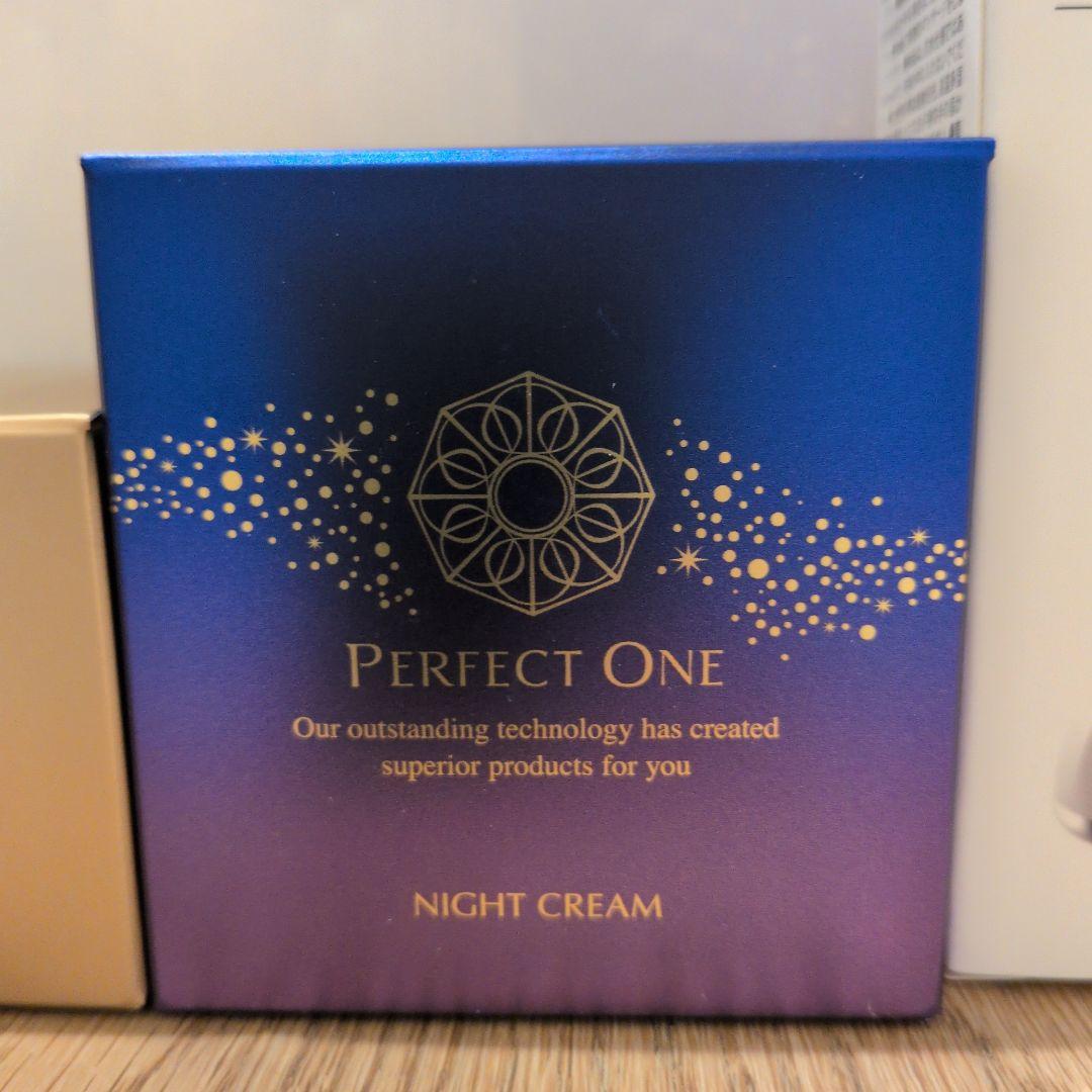 Perfect One しわ改善ジェル＆ナイトクリーム等