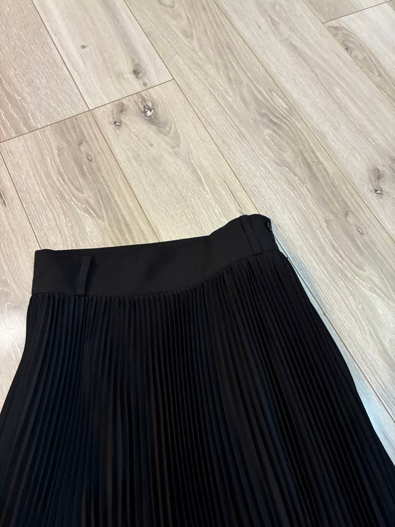 HYKE ブラック プリーツスカート サイズ2