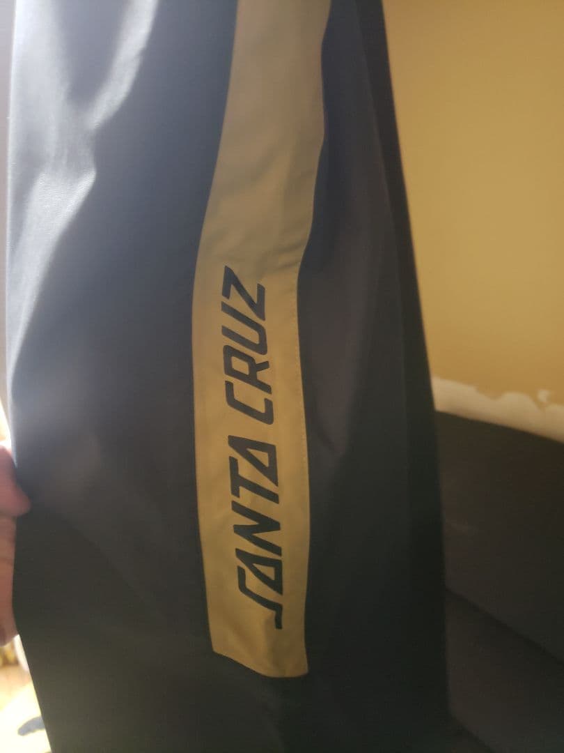 で*い様 aa hardwearとサンタクルーズのコラボ　パンツ