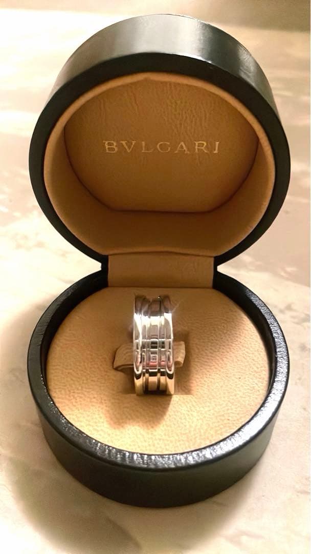 【期間限定値下げ】BVLGARI ビー・ゼロワン リング 18Kホワイトゴールド