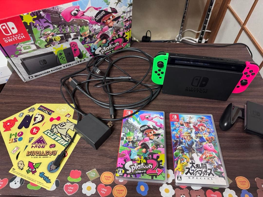【中古品】Nintendo Switch 本体 ＋ソフト2本＋おまけステッカー
