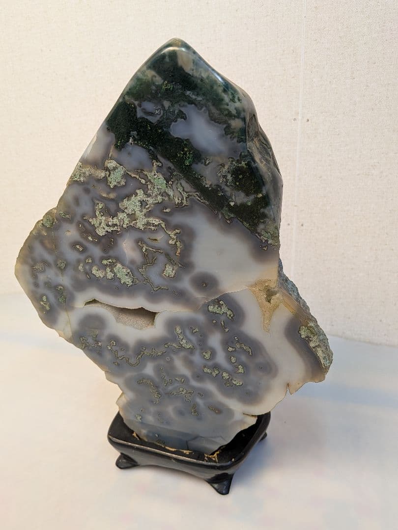 アゲートの置物 自然石　専用台付　約8kg