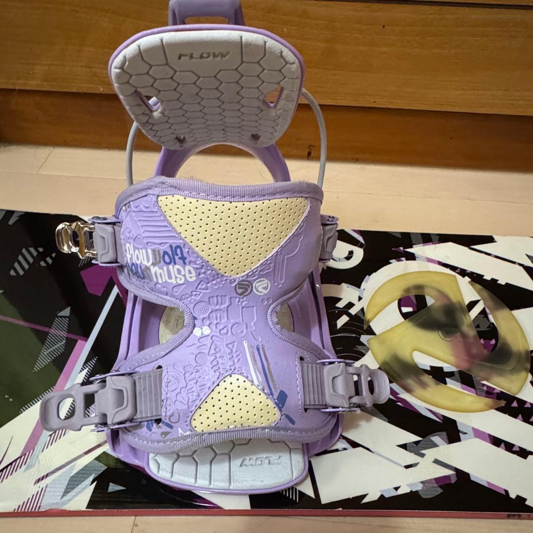 143cm K2 スノーボード 黒 紫 バッグ付き初心者女性レディース格安セット