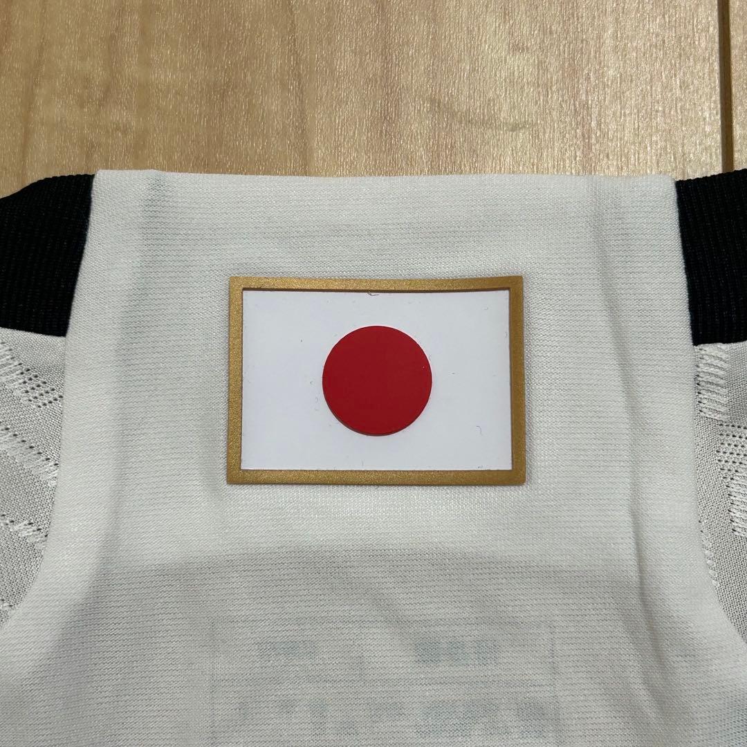 正規品新品☆日本代表22/23アウェイオーセンティックユニフォームJP 2XL