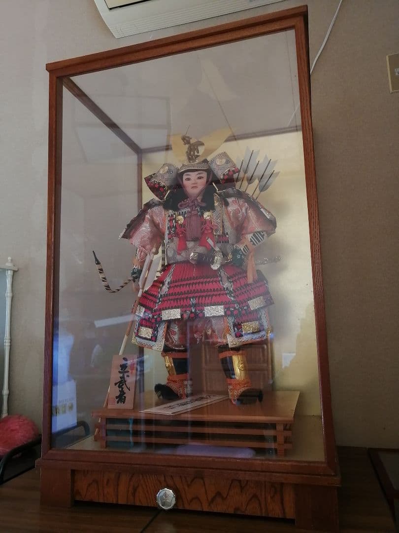 立武者 五月人形 武者人形 ガラスケースにオルゴール付