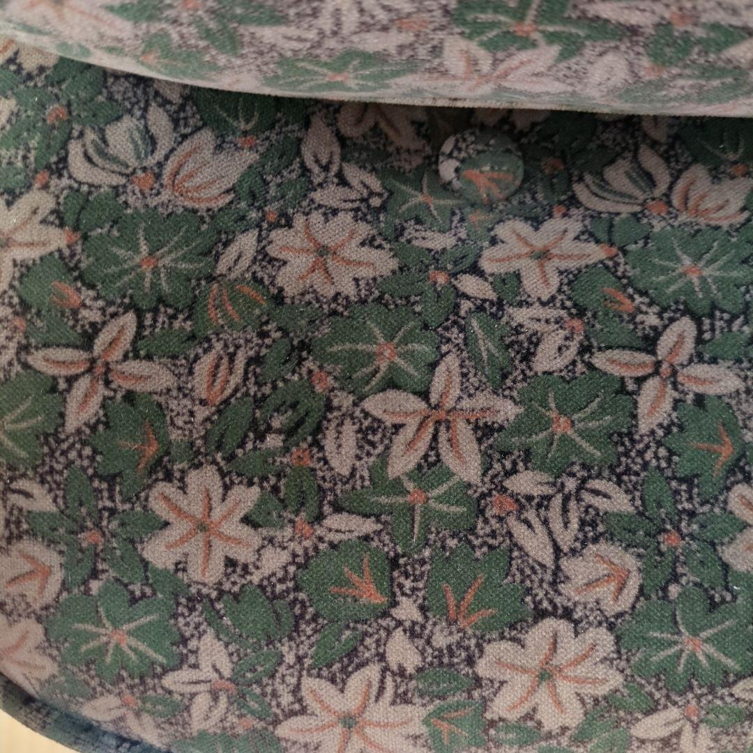 カリモク コロニアル　リクライニングチェア