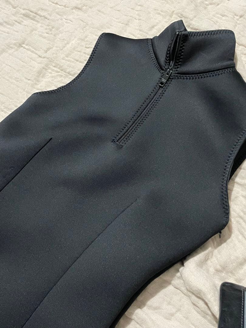 プラダ未使用品ワンピース