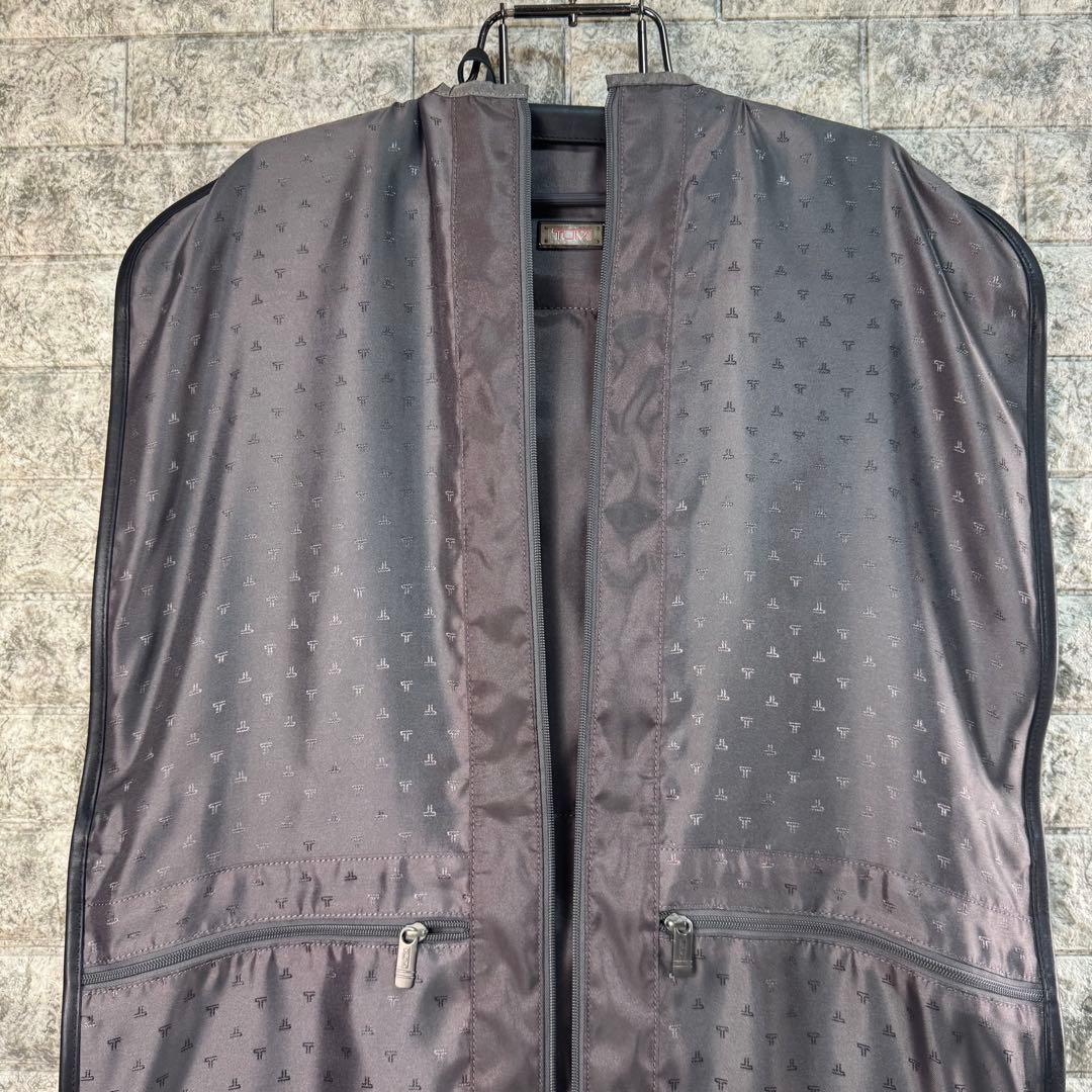 美品 TUMI トゥミ レザー ガーメントケース 衣類ケース ブラック