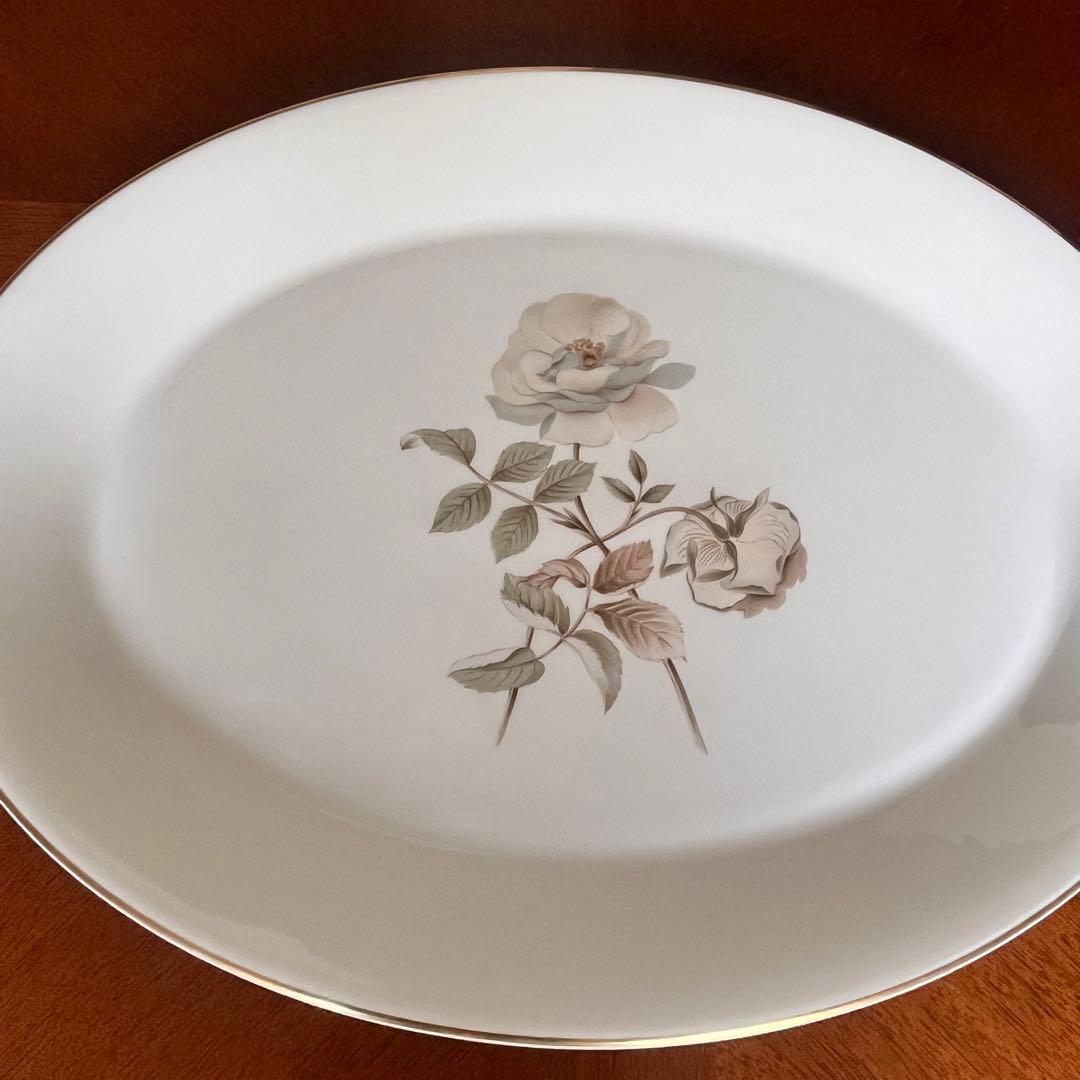 【希少品】英国製　ロイヤルドルトン★ヨークシャーローズ★ラージオーバルプレート