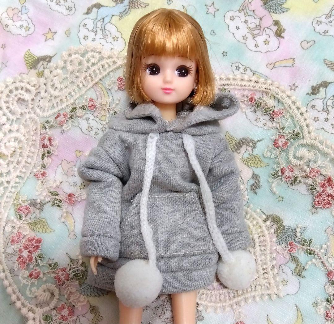 わけあり リカちゃんに☆グレーのパーカー 厚手 はるとくん バービー