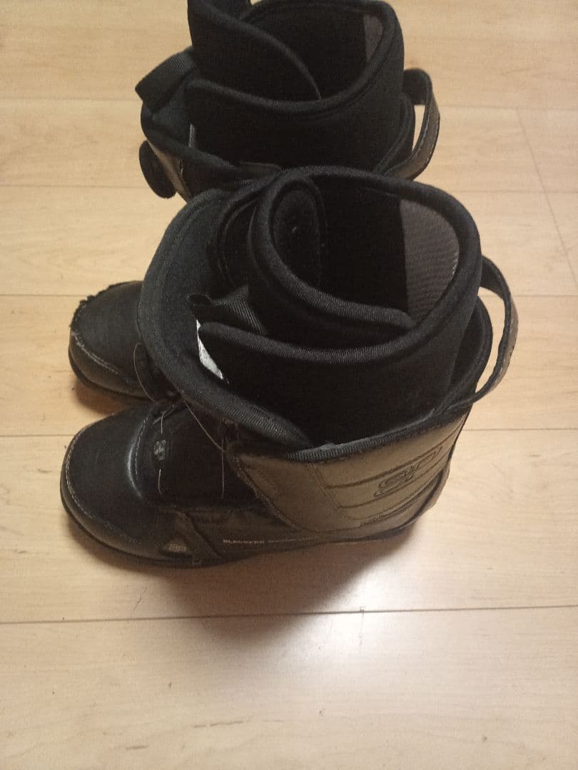 専用　オマケ付き　値下げ大歓迎！！　スノーボード　ブーツ　BLACK PRO