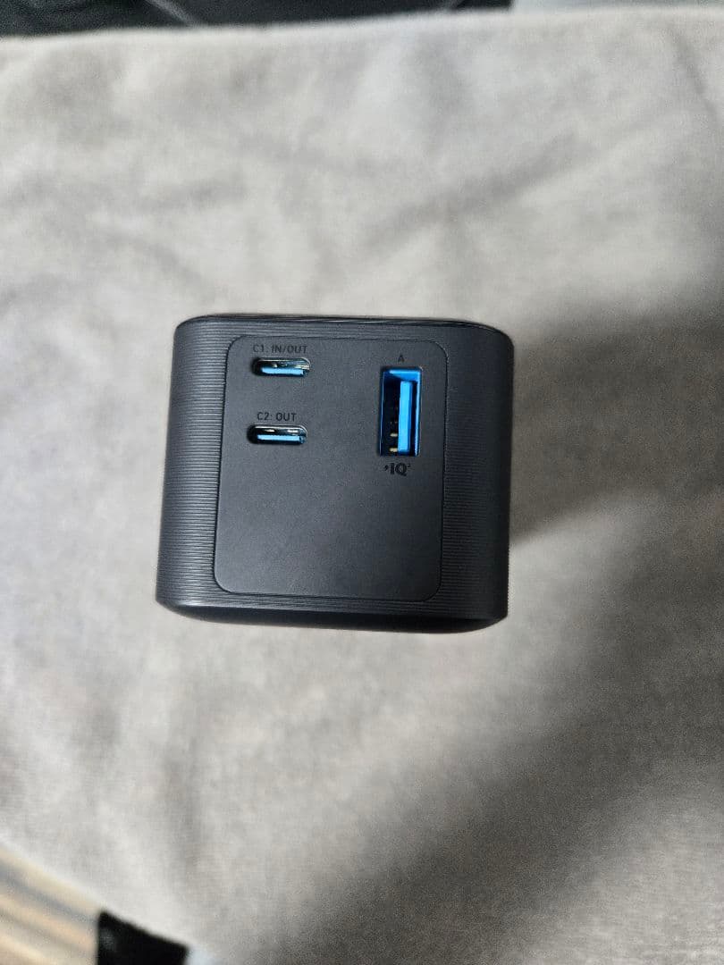 スマホアクセサリー ANKER 737 Power Bank (Power Core 24000)