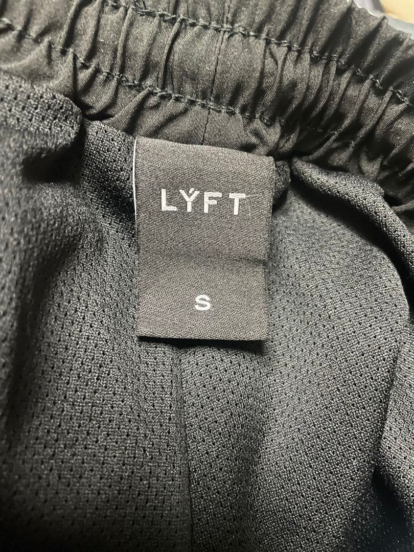 た*ん様 【美品】LYFT セットアップ