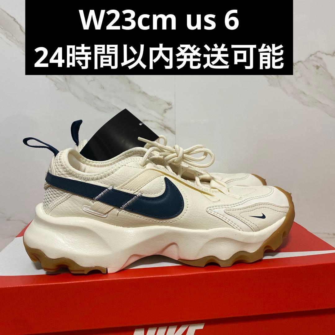 NIKE ナイキ ウィメンズ TC7900