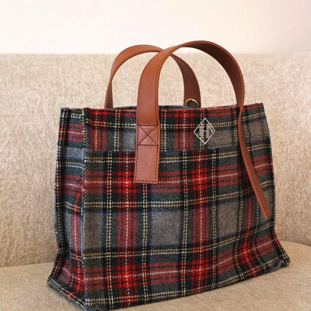 【裏地に破れあり】jnhearts チェックウールガーデンミドル　レッド