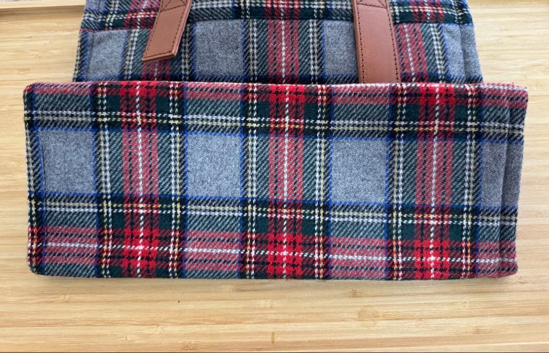 【裏地に破れあり】jnhearts チェックウールガーデンミドル　レッド