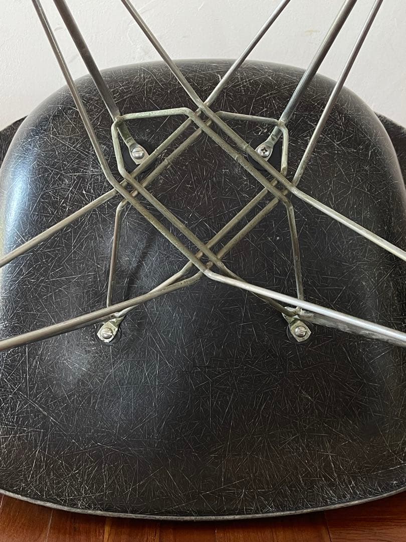 ハーマンミラー ヴィンテージ アーム シェルチェア エッフェル ベース ブラック