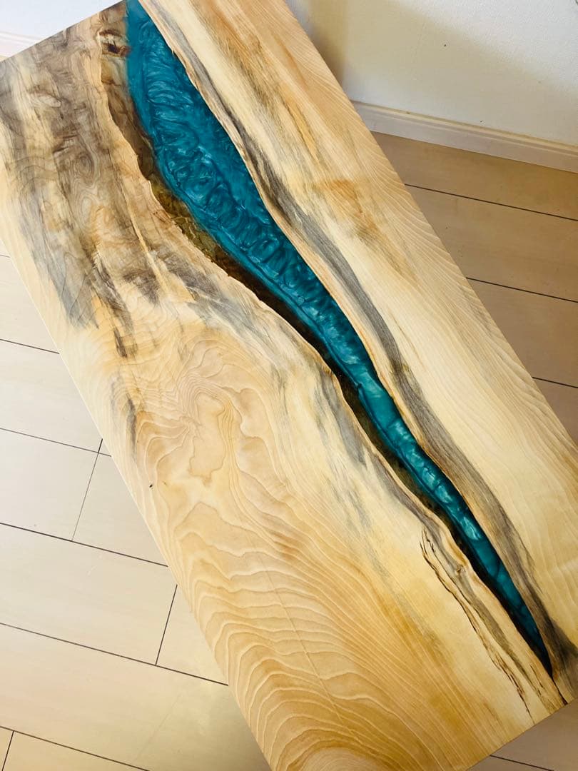 レジンテーブル　ローテーブル 栃　リバーテーブル　アイアン