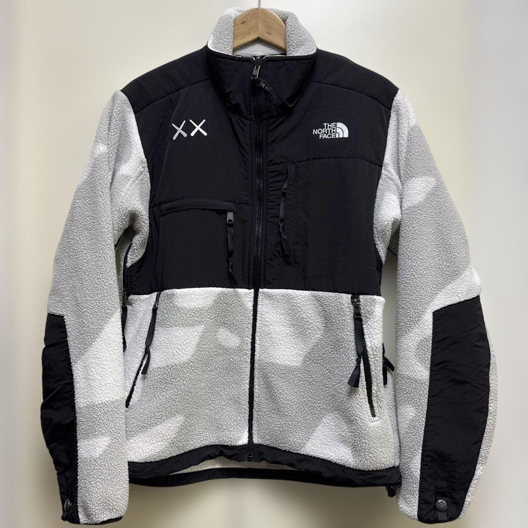 THE NORTH FACE KAWS フリースジャケット デナリジャケット