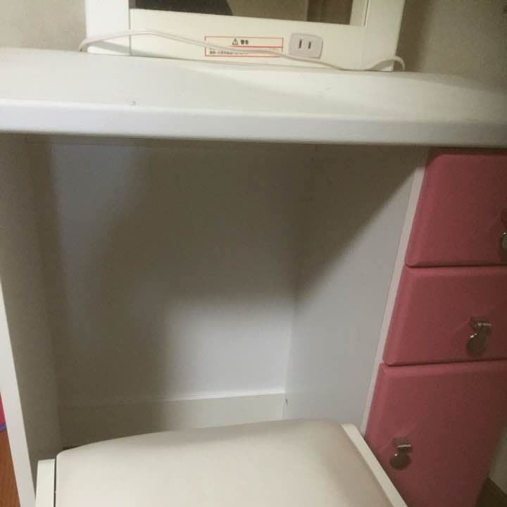 未使用ドレッサー＆チェアー