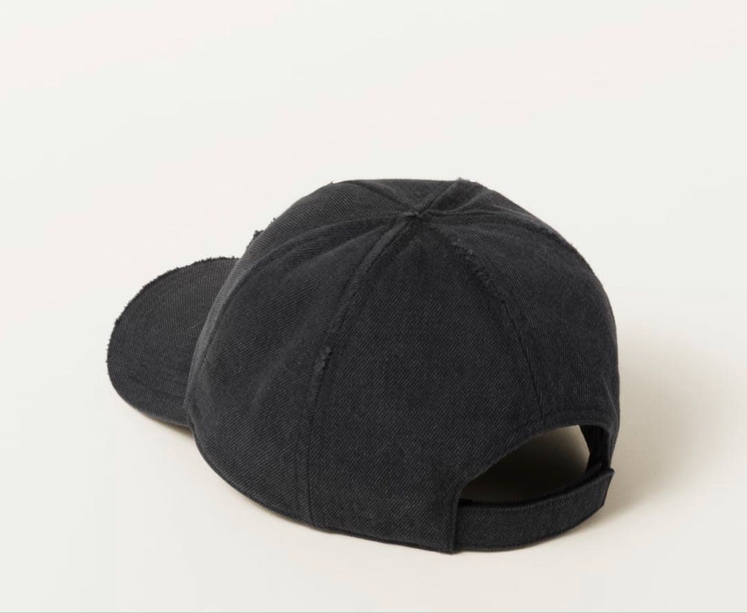 【新品未使用】miu miu 黒 コットンキャップ Mサイズ