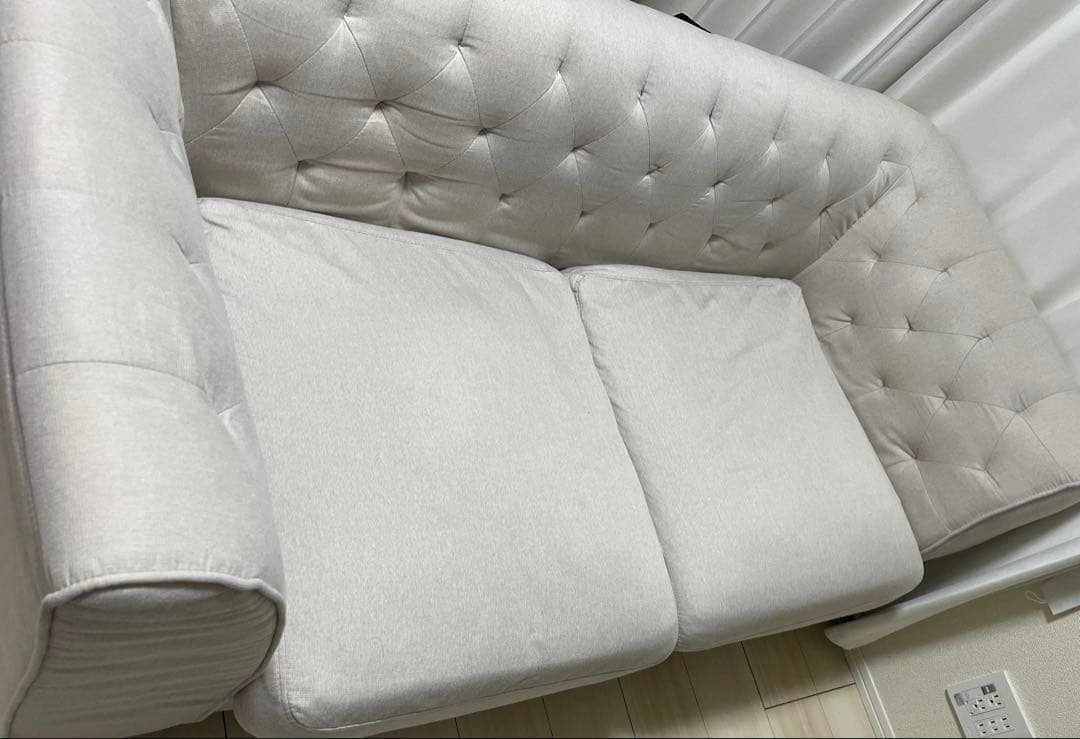 大幅値下げ　LOWYA ライトグレー 2人掛けソファ　1/31本日まで販売予定！