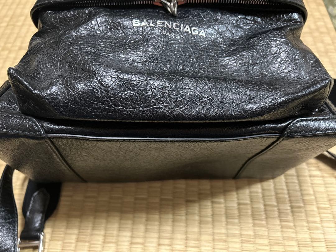 BALENCIAGA リュック レザー 黒
