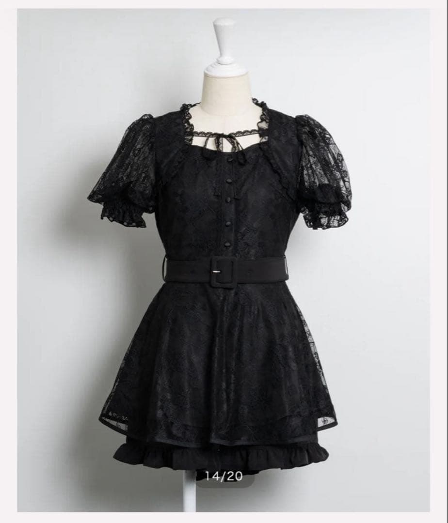 pium レースケープフリルセットアップ