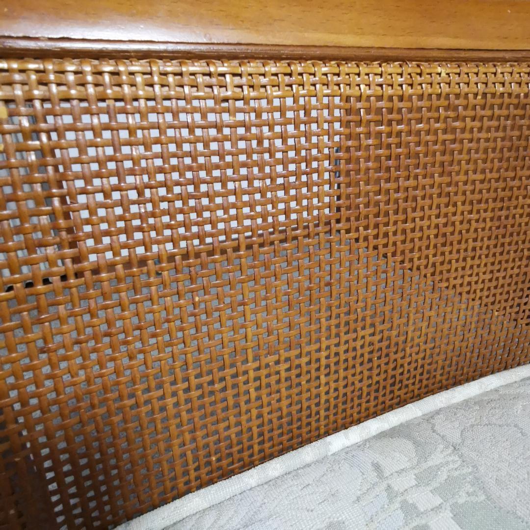 メル市セール カリモク家具　コロニアルビンテージアームチェア