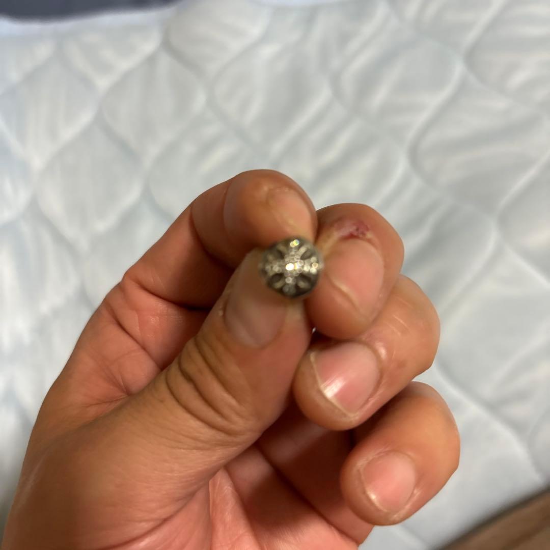 クロスボールダイヤパブエーピアス