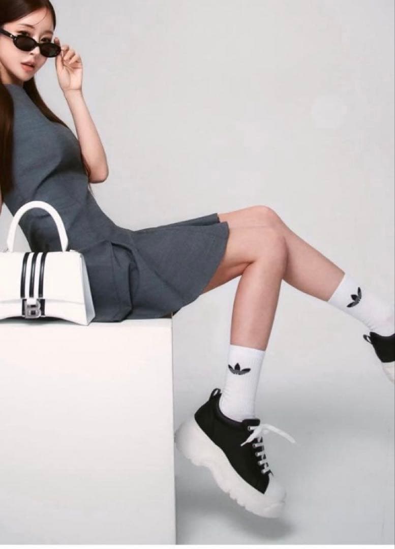 鈴木亜美さんプロデュース　プラットフォームスニーカー　Ｓ